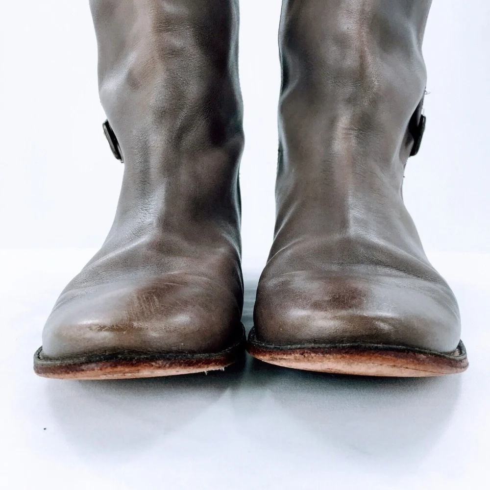 FRYE Womens Tall Riding Boot Paige Grey Leather Buckle Boot Distressed Sz 9 - Picture 3 of 16